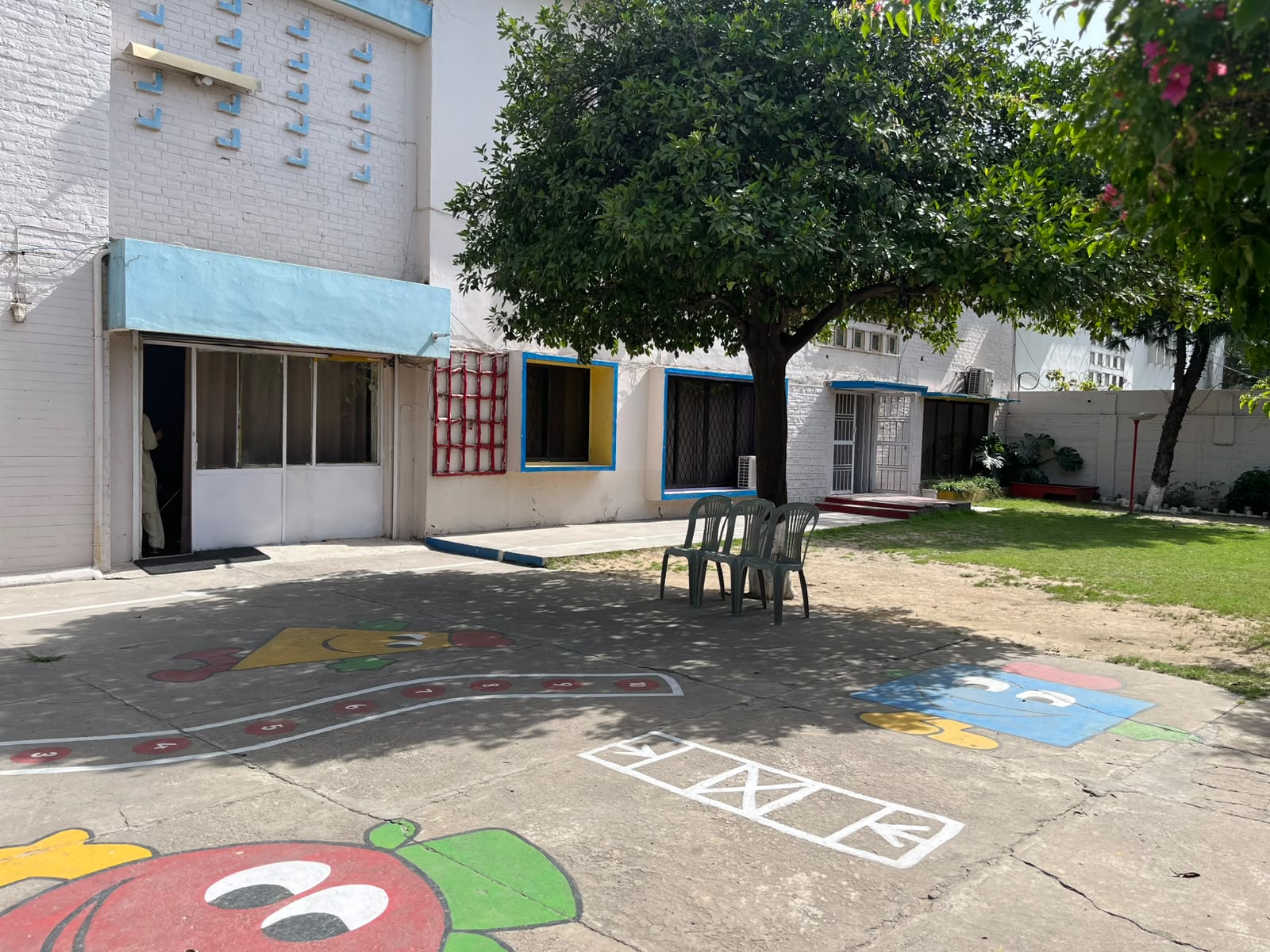 Shaded courtyard by the classrooms